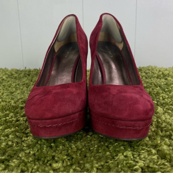 Nine West Red Suede Platform Pumps 7.5M - Picture 10 of 10